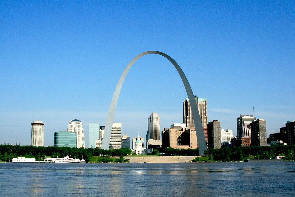 St. Louis Getaway Attractions, the Gateway Arch.
